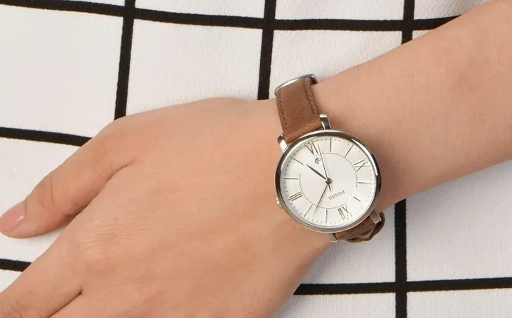 Cách chọn mua đồng hồ Quartz phù hợp